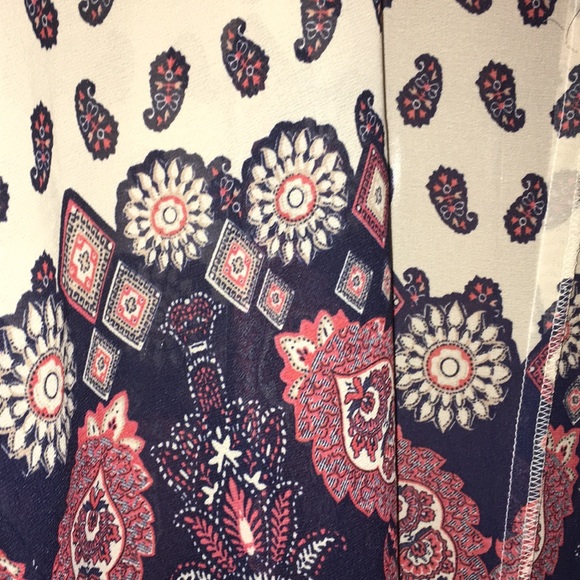 Patterned Kimono - Picture 3 of 3